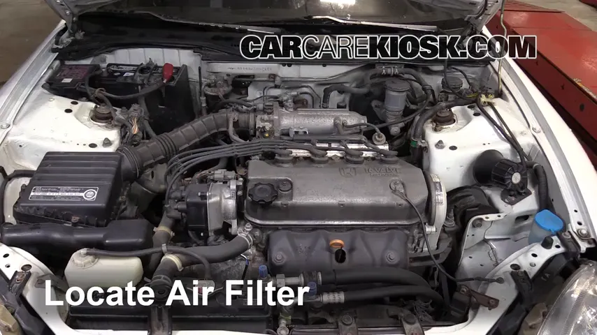 1994 Honda Civic del Sol S 1.5L 4 Cyl. Air Filter (Engine) Replace